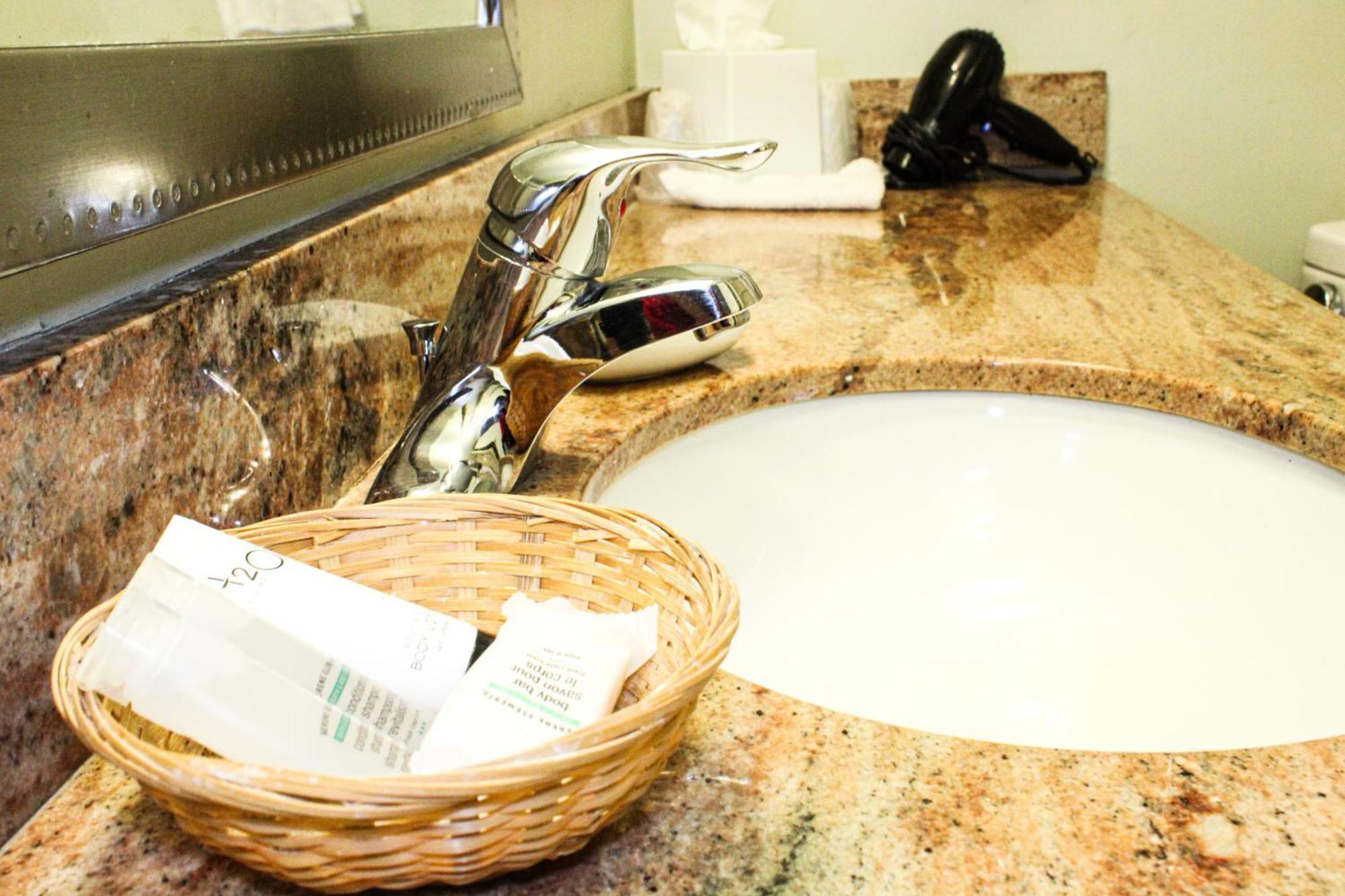 Cape Cod Irish Village - The Emerald Resort Barnstable Ngoại thất bức ảnh